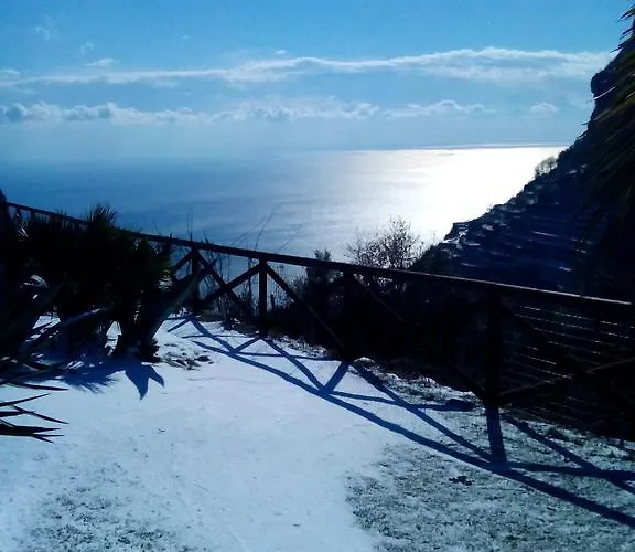 La Cicogna Oda ve Kahvaltı Agerola